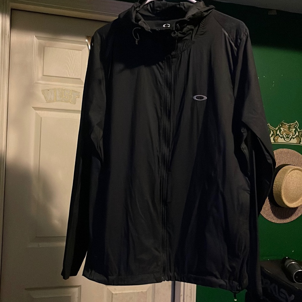 Oakley full zip windbreaker
